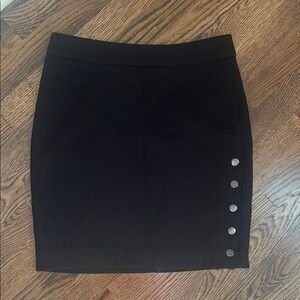 Forever 21 Black Button-Accent Pencil Skirt